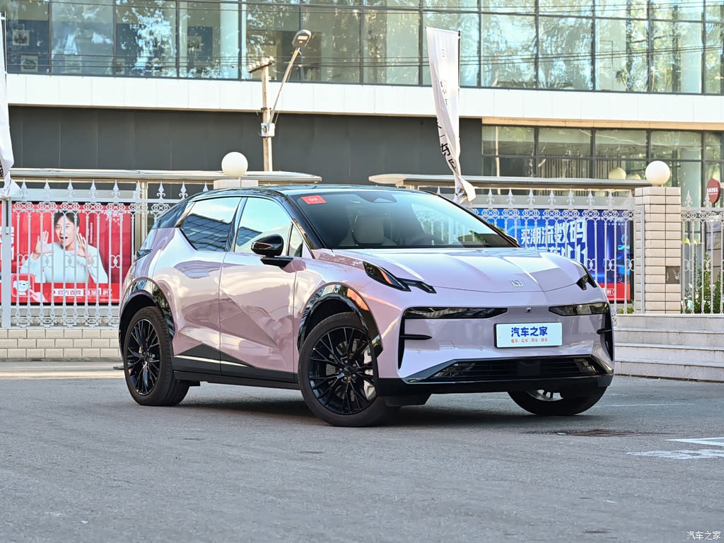 2025 Zeekr X — на экспорт