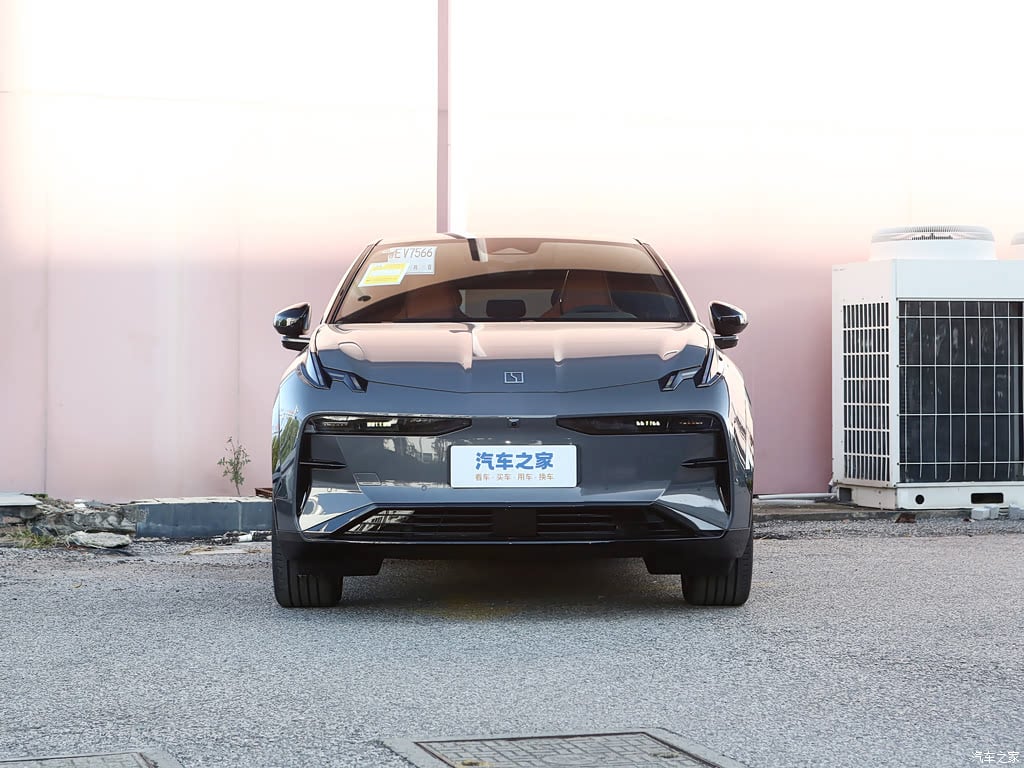 2026 Zeekr X Max 4-Seat — pour l'export